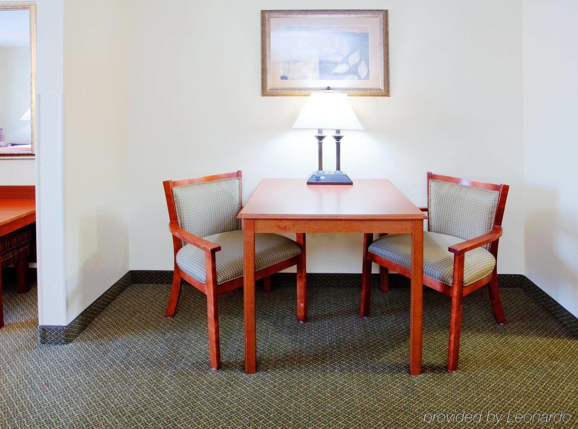 Holiday Inn Express & Suites Rocky Mount Smith Mountain Lake By Ihg Kültér fotó